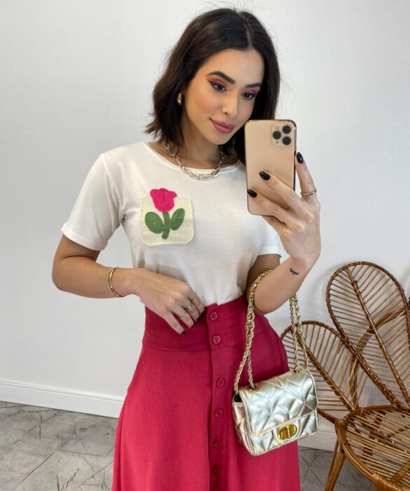 Cropped Feminino Alongado com Detalhe Bordado Off White - Fernanda Ramos Store