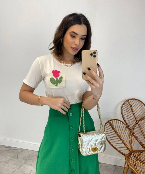 Cropped Feminino Alongado com Detalhe Bordado Off White - Fernanda Ramos Store