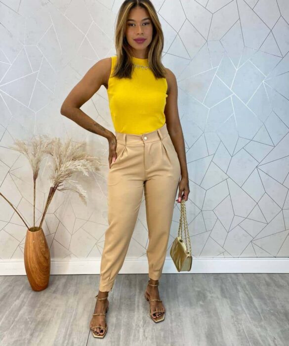 Cropped Feminino Canelado Ayla com Aplicações Amarelo - Fernanda Ramos Store