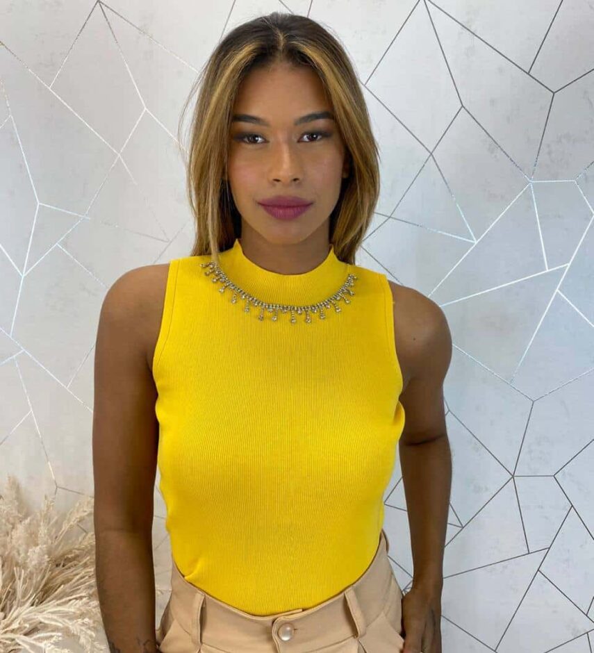 Cropped Feminino Canelado Ayla com Aplicações Amarelo - Fernanda Ramos Store