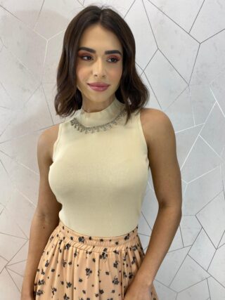 Cropped Feminino Canelado Ayla com Aplicações Cru - Fernanda Ramos Store