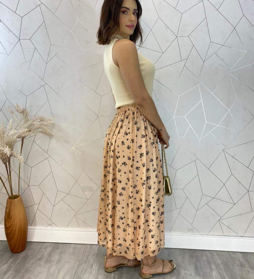 Cropped Feminino Canelado Ayla com Aplicações Cru - Fernanda Ramos Store