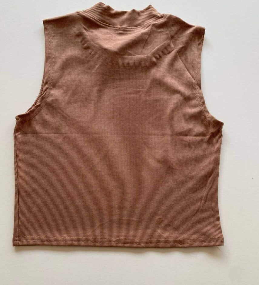 Cropped Feminino Canelado Detalhe em Aplicações Terra - Fernanda Ramos Store