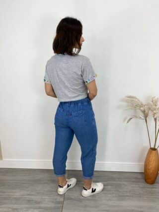 Cropped Feminino Eloá com Pedrarias e Aplicações Cinza - Fernanda Ramos Store