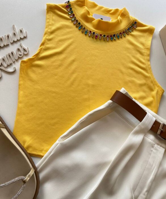 Cropped Feminino Canelado Detalhe em Aplicações Amarelo - Fernanda Ramos Store