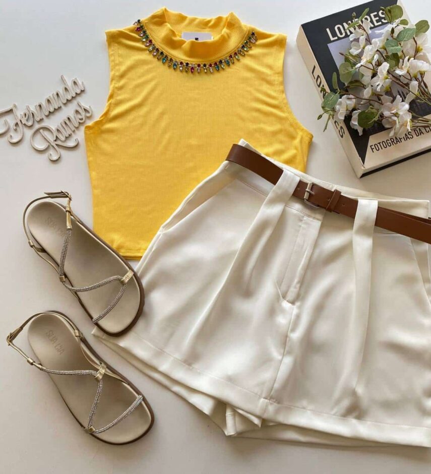Cropped Feminino Canelado Detalhe em Aplicações Amarelo - Fernanda Ramos Store