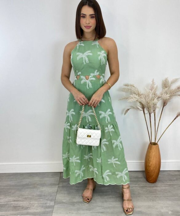 Vestido Midi com Bojo Tricoline com Bordado e Fenda Verde - Fernanda Ramos Store