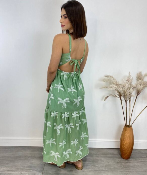 Vestido Midi com Bojo Tricoline com Bordado e Fenda Verde - Fernanda Ramos Store