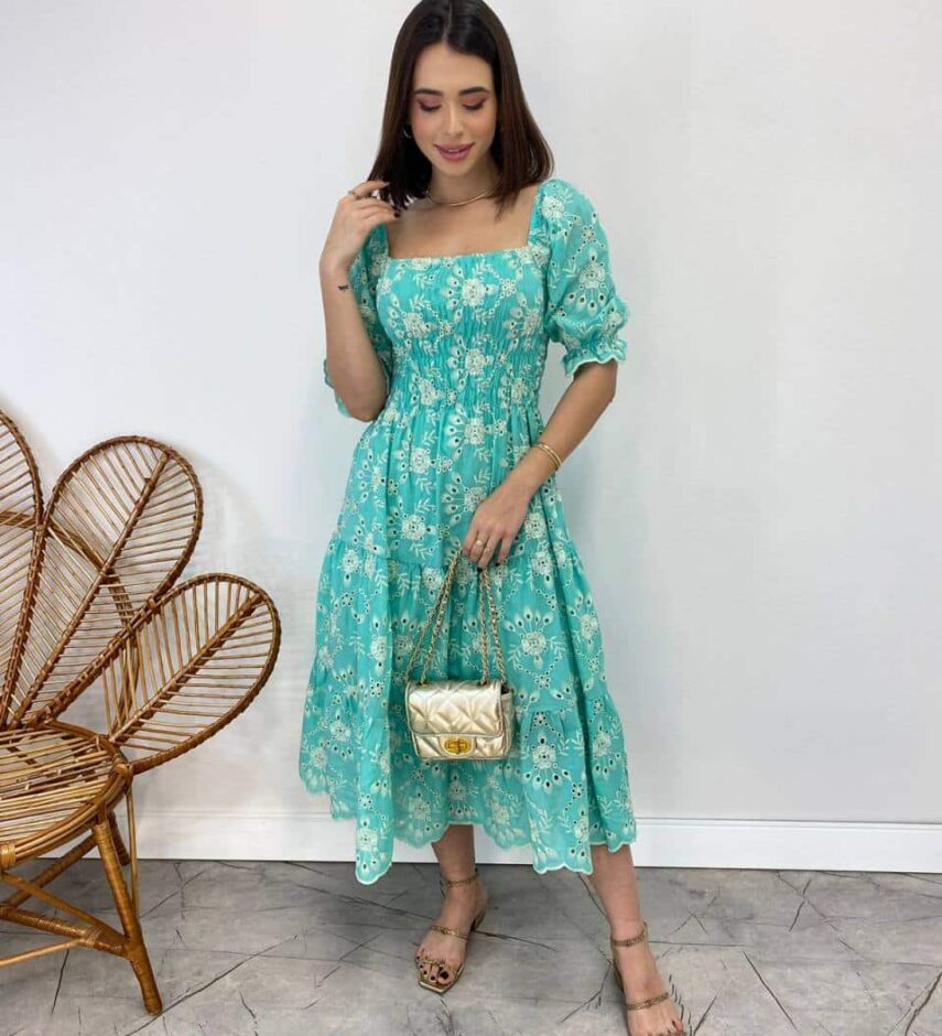 Vestido Midi sem Bojo Eduarda Tricoline com Lastex Bordado Azul - Fernanda Ramos Store