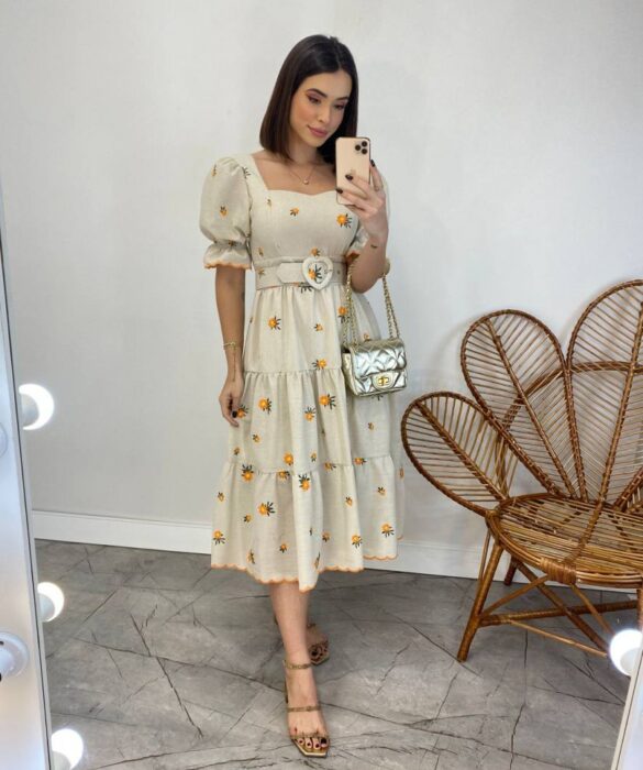 Vestido Midi sem Bojo Tricoline com Cinto Cru Flores Laranja - Fernanda Ramos Store