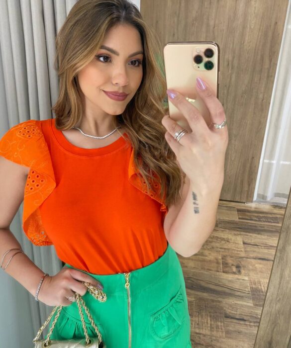 Blusa Feminina Juliana Detalhe em Laise Laranja - Fernanda Ramos Store