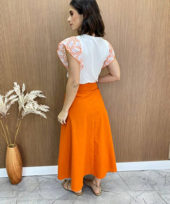 Blusa Feminina Juliana Detalhe em Laise Laranja Off White - Fernanda Ramos Store