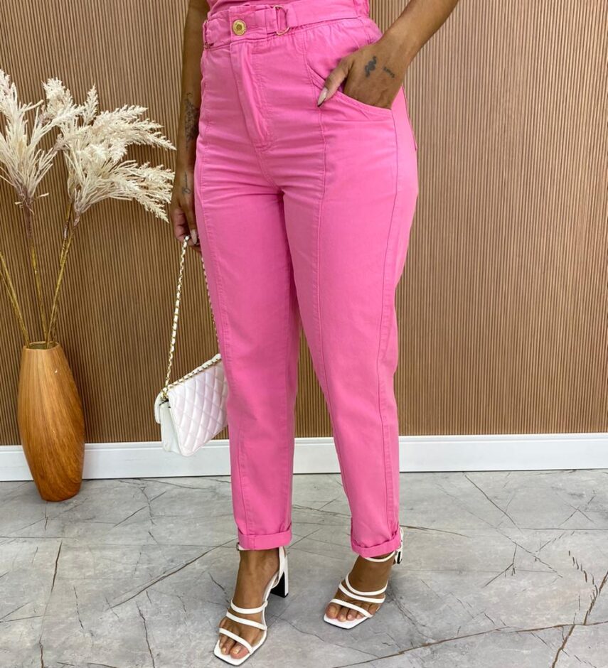 Calça Feminina Mom com Elástico Sarja Rosa - Fernanda Ramos Store