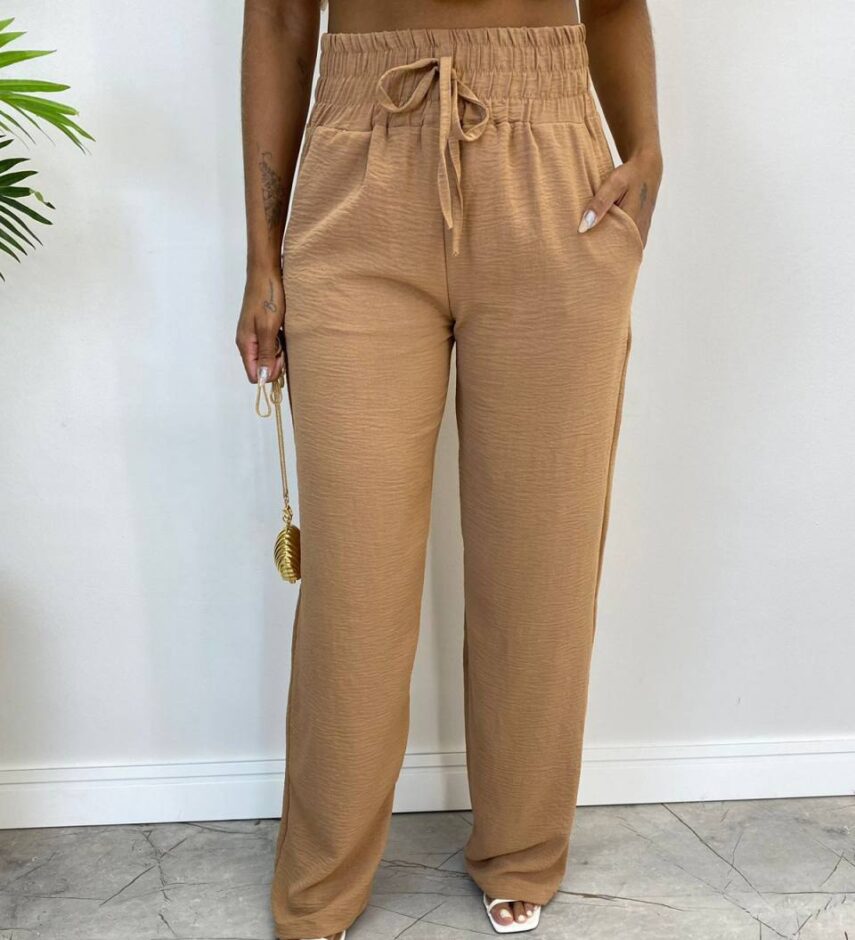 Calça Feminina Pantalona Lorena Lastex na Cintura Bege - Fernanda Ramos Store