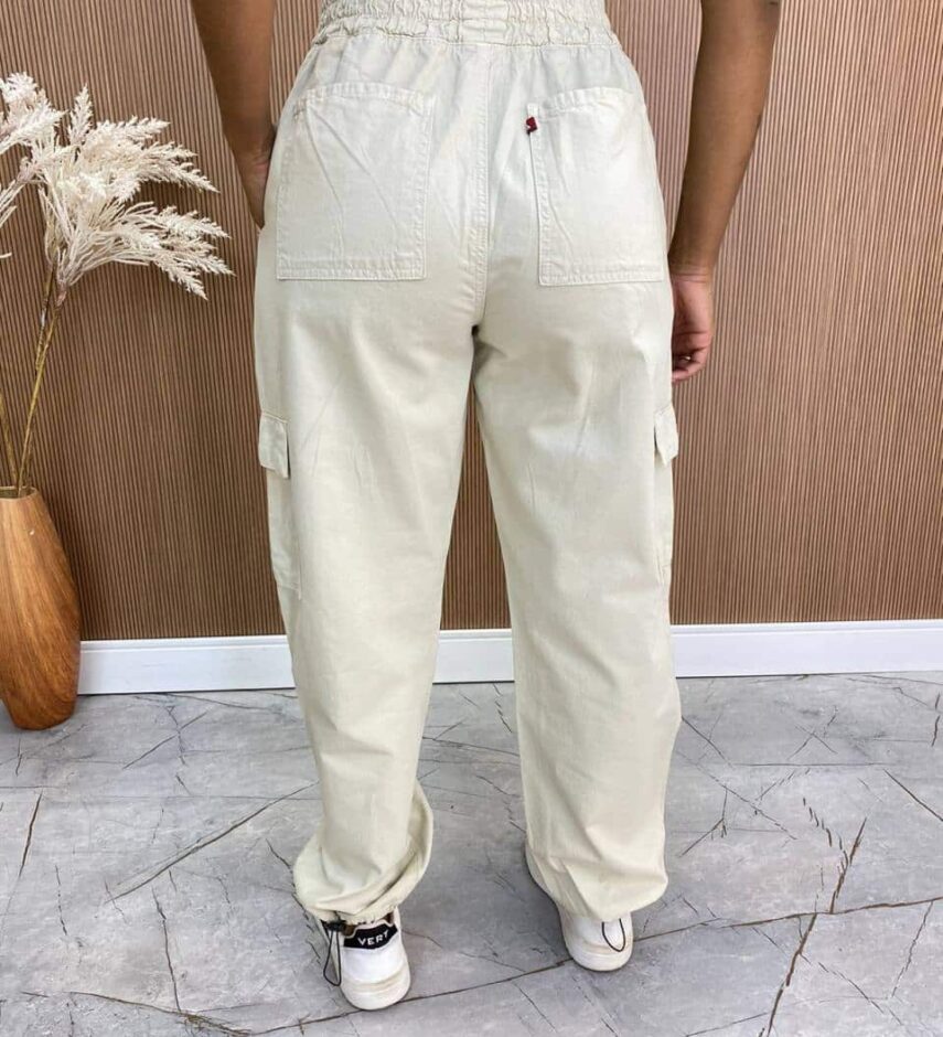 Calça Feminina Parachute Cargo Sarja Bege - Fernanda Ramos Store