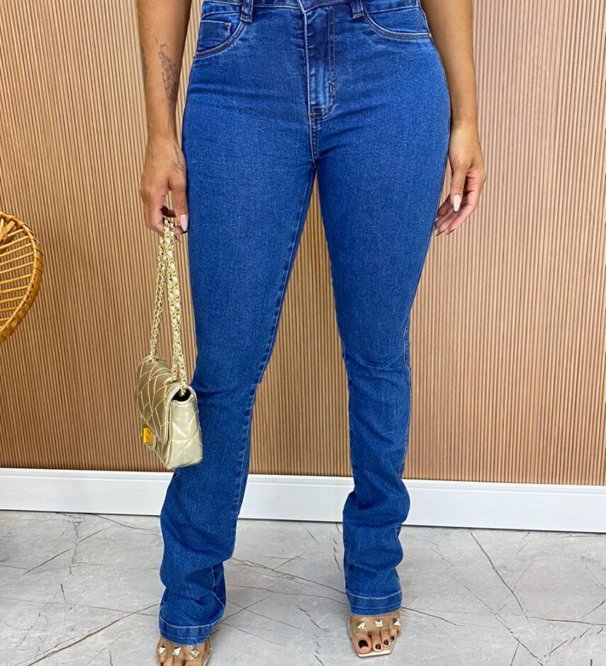 Calça Jeans Feminina Flare Kassia - Fernanda Ramos Store