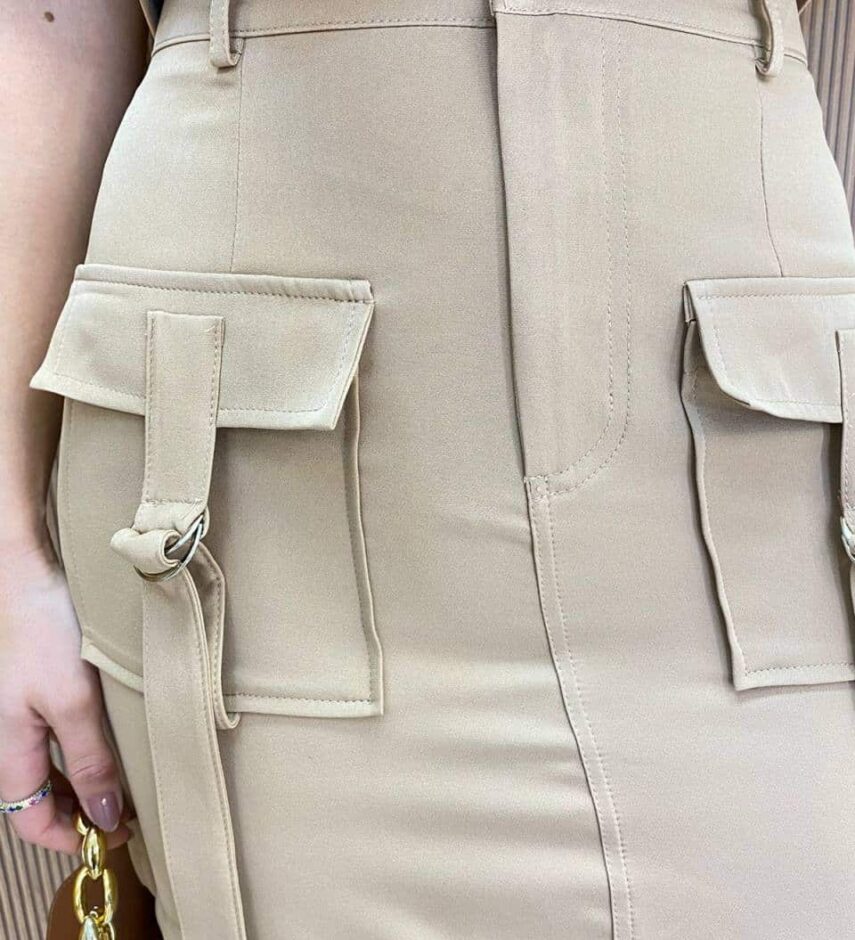 Conjunto Feminino Alfaiataria Luna Cropped e Saia Bege - Fernanda Ramos Store