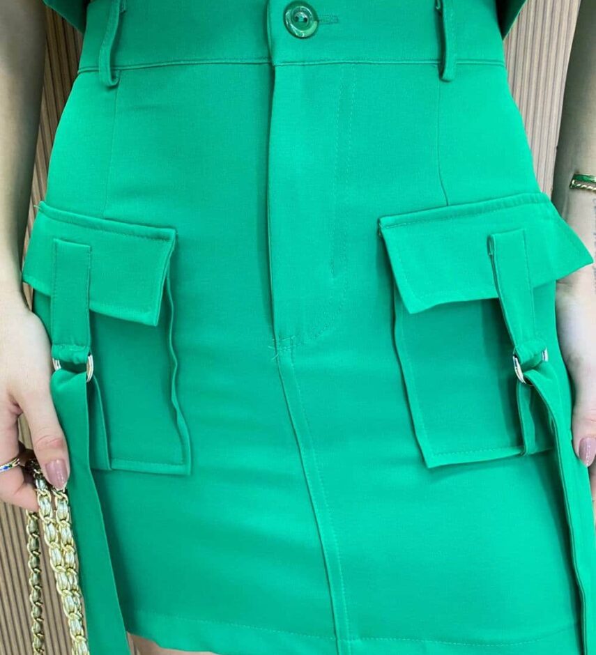 Conjunto Feminino Alfaiataria Luna Cropped e Saia Verde - Fernanda Ramos Store