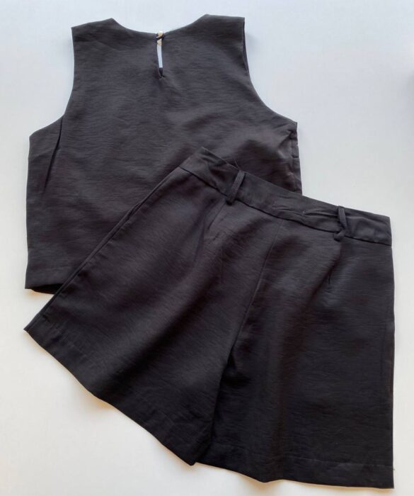 Conjunto Feminino Cléo Short e Cropped Alongado Preto - Fernanda Ramos Store