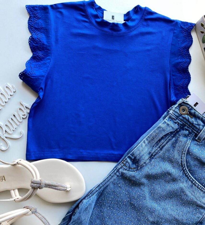 Cropped Feminino Canelado Olivia Detalhe em Laise Azul Bic - Fernanda Ramos Store
