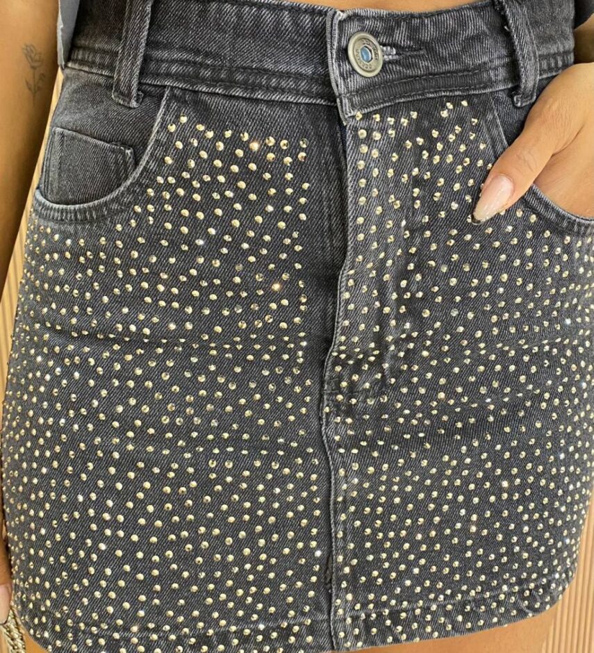 Saia Jeans Curta com Aplicações Preta 1144 - Fernanda Ramos Store
