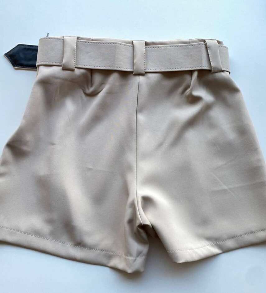 Short Feminino Alfaiataria Maya com Cinto Bege - Fernanda Ramos Store