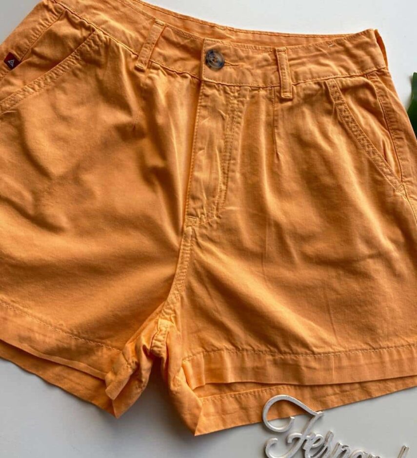 Short Feminino com Pregas Sarja Laranja 094606 - Fernanda Ramos Store
