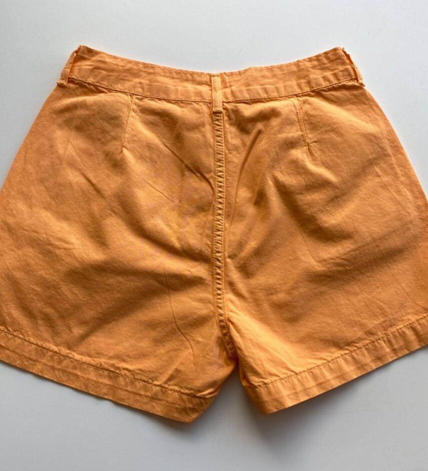 Short Feminino com Pregas Sarja Laranja 094606 - Fernanda Ramos Store
