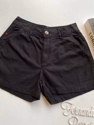 Short Feminino com Pregas Sarja Preto 094606 - Fernanda Ramos Store