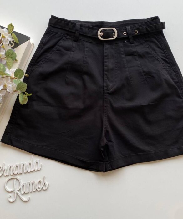 Short Feminino Juliana com Pregas e Bolsos Preto Fernanda Ramos Store