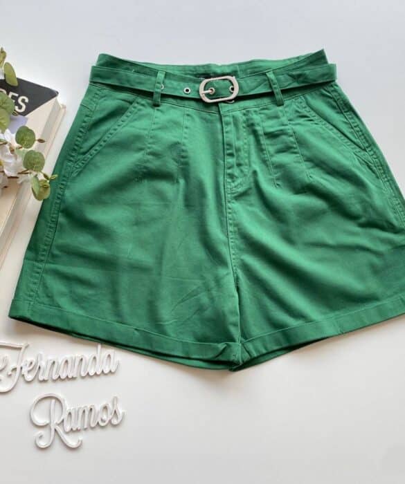 Short Feminino Juliana com Pregas e Bolsos Verde - Fernanda Ramos Store