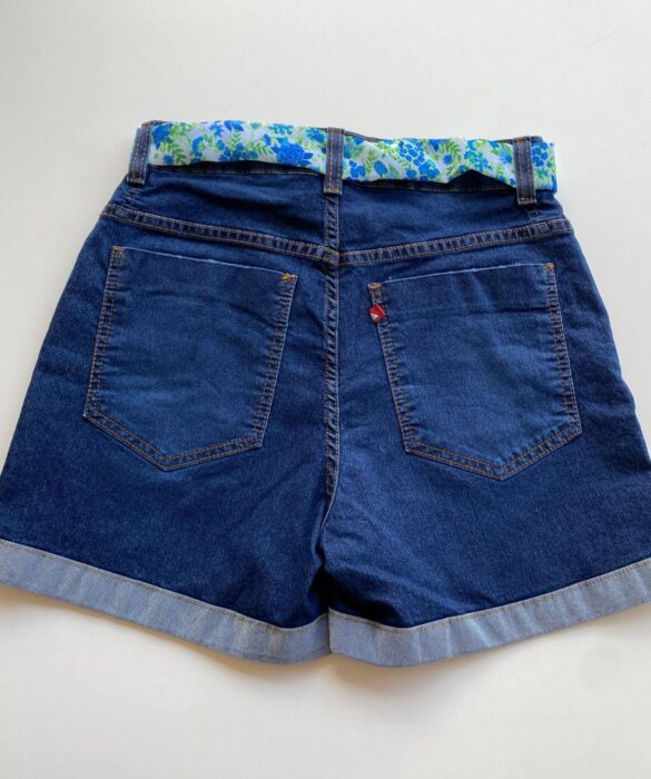 fernandaramosstore com br Short Jeans Feminino Cintura Alta com Cinto Estampado 2