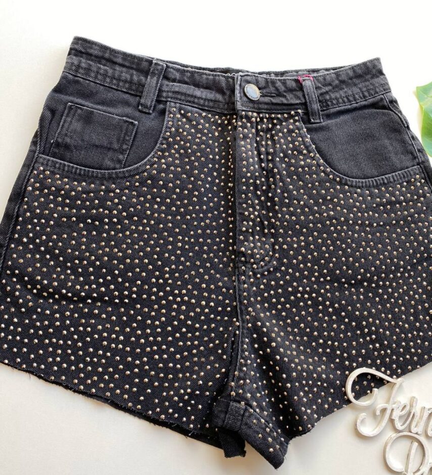 Short Jeans Feminino Cintura Alta Preto com Aplicações - Fernanda Ramos Store