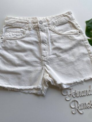 Short Jeans Feminino Cintura Alta Sarja Off White 093959 - Fernanda Ramos Store