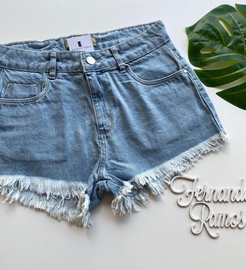 Short Jeans Feminino Lavagem Clara Curto 53365 Fernanda Ramos Store