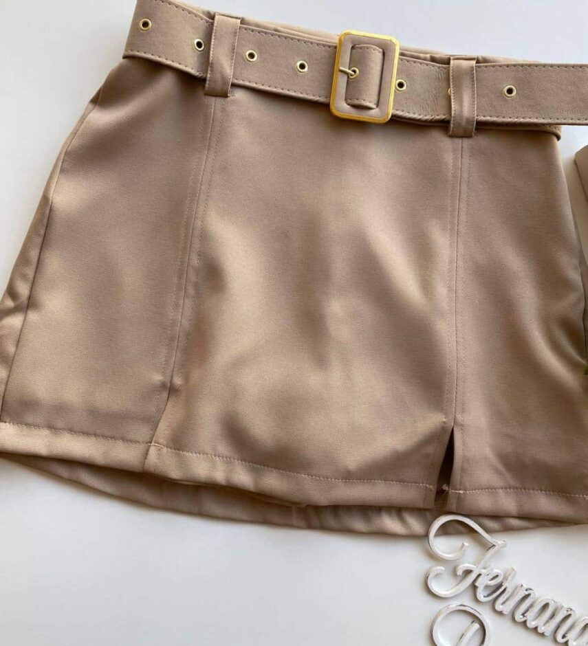 Short Saia Feminino Alfaiataria com Cinto Maya Bege - Fernanda Ramos Store