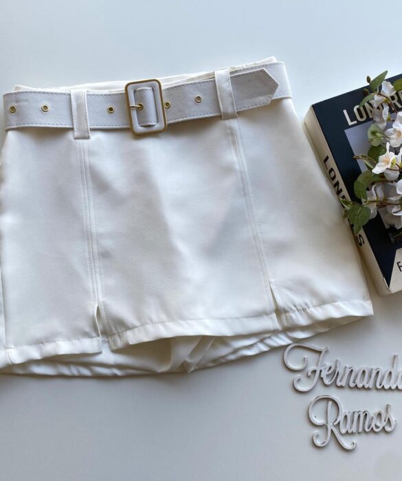 Short Saia Feminino Alfaiataria com Cinto Maya Branco Fernanda Ramos Store