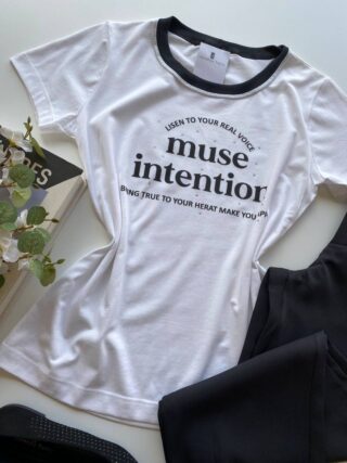 T-shirt Manga Curta Muse Intention Branca Detalhe Preto - Fernanda Ramos Store