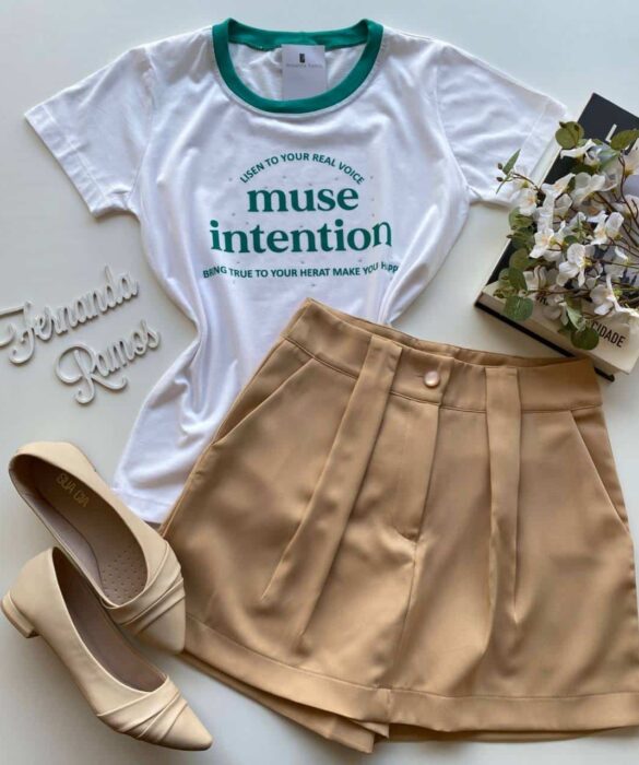 T-shirt Manga Curta Muse Intention Branca Detalhe Verde - Fernanda Ramos Store