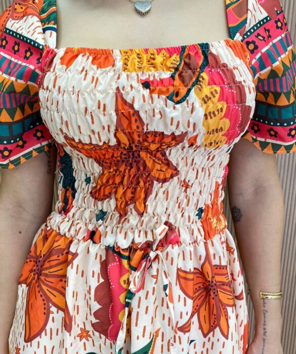 Vestido Curto sem Bojo Liz com Lastex Estampado Fundo Bege - Fernanda Ramos Store