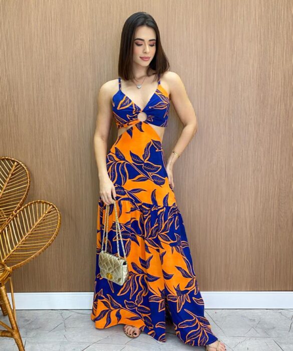 Vestido Longo com Bojo e Fenda Estampa Laranja e Azul - Fernanda Ramos Store