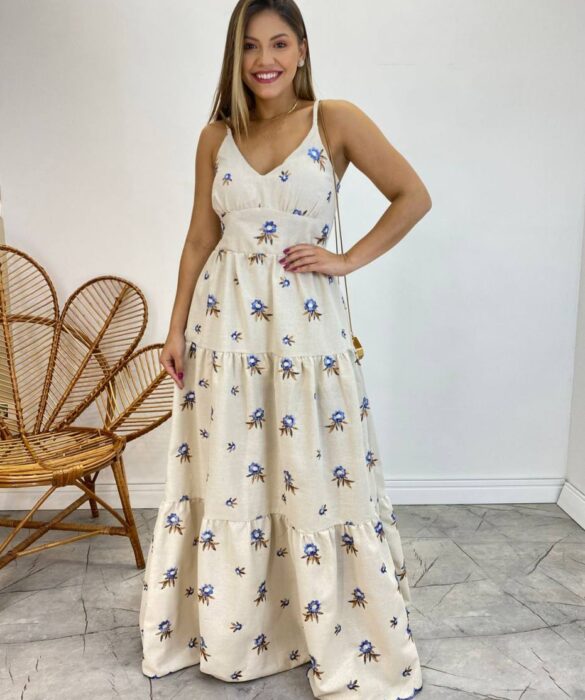 Vestido Longo com Bojo Juliana Alça Regulável Cru Bordado Azul - Fernanda Ramos Store