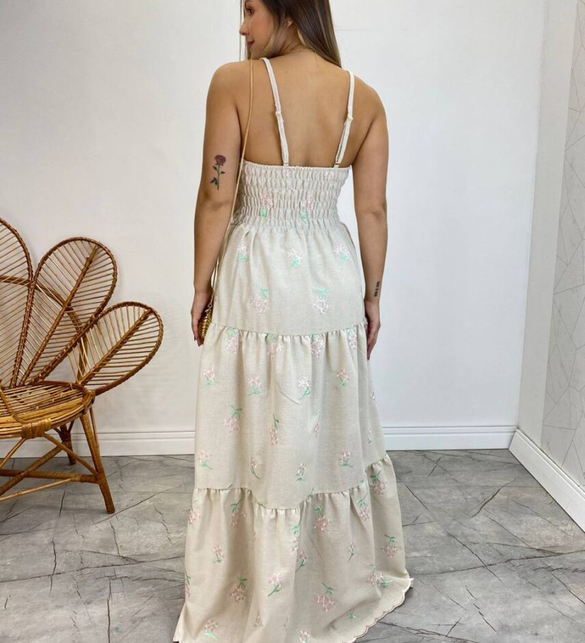 Vestido Longo com Bojo Juliana Alça Regulável Cru Bordado Floral - Fernanda Ramos Store