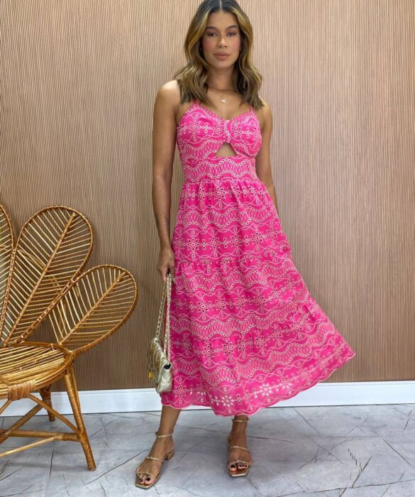 Vestido Midi com Bojo de Laise com Abertura Luiza Pink - Fernanda Ramos Store