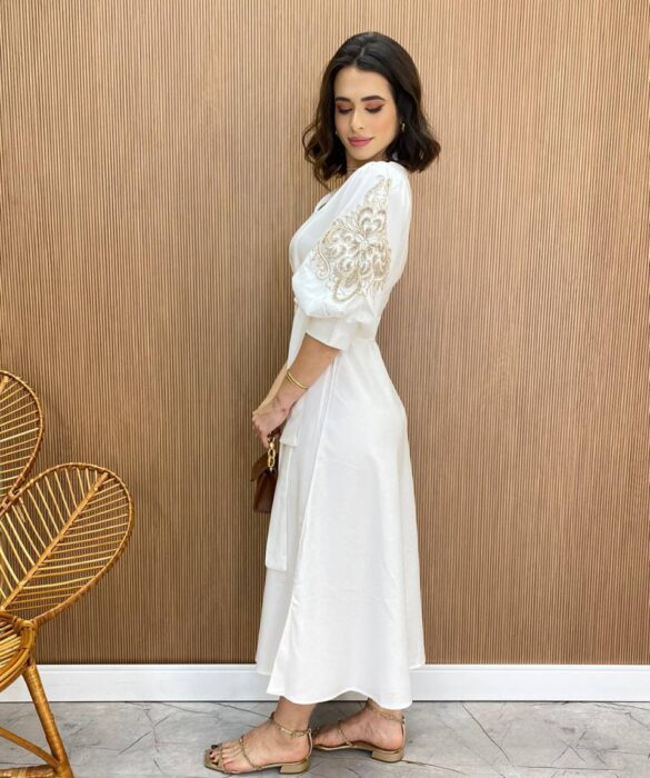 Vestido Midi sem Bojo Mangas 3/4 com Detalhe Vazado Branco - Fernanda Ramos Store