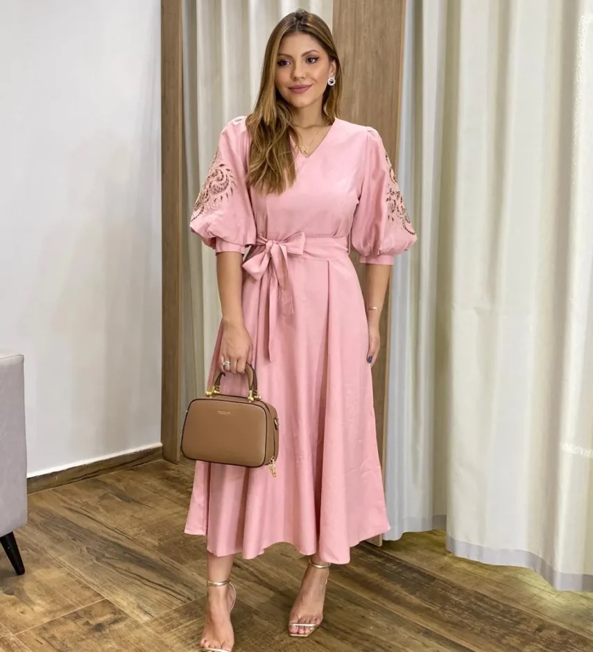 Vestido Midi sem Bojo Mangas 3/4 com Detalhe Vazado Rose - Fernanda Ramos Store