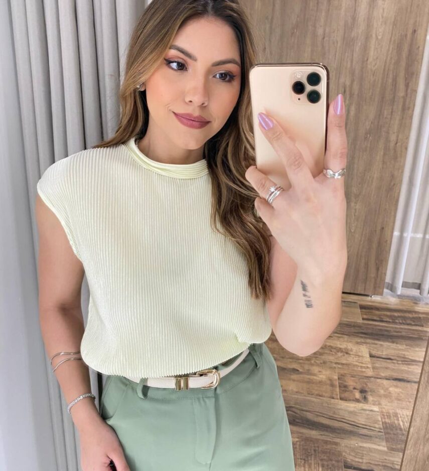 Blusa Feminina Melissa Creme com Detalhe - Fernanda Ramos Store