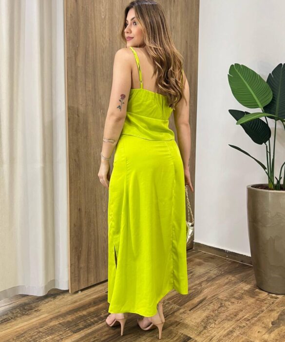 Conjunto Feminino Allana Cropped sem Bojo e Saia Midi Verde Lima - Fernanda Ramos Store