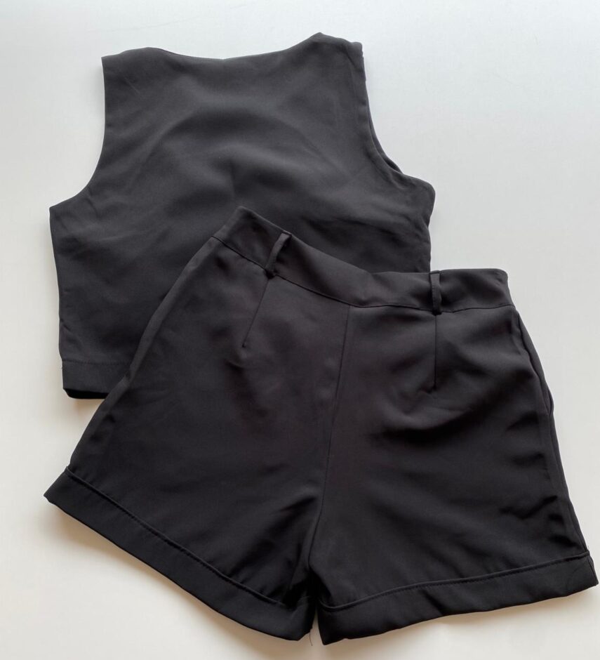 Conjunto Feminino Ayla Cropped sem Bojo e Short Preto - Fernanda Ramos Store