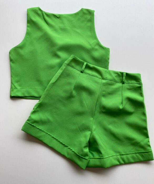 Conjunto Feminino Ayla Cropped sem Bojo e Short Verde - Fernanda Ramos Store